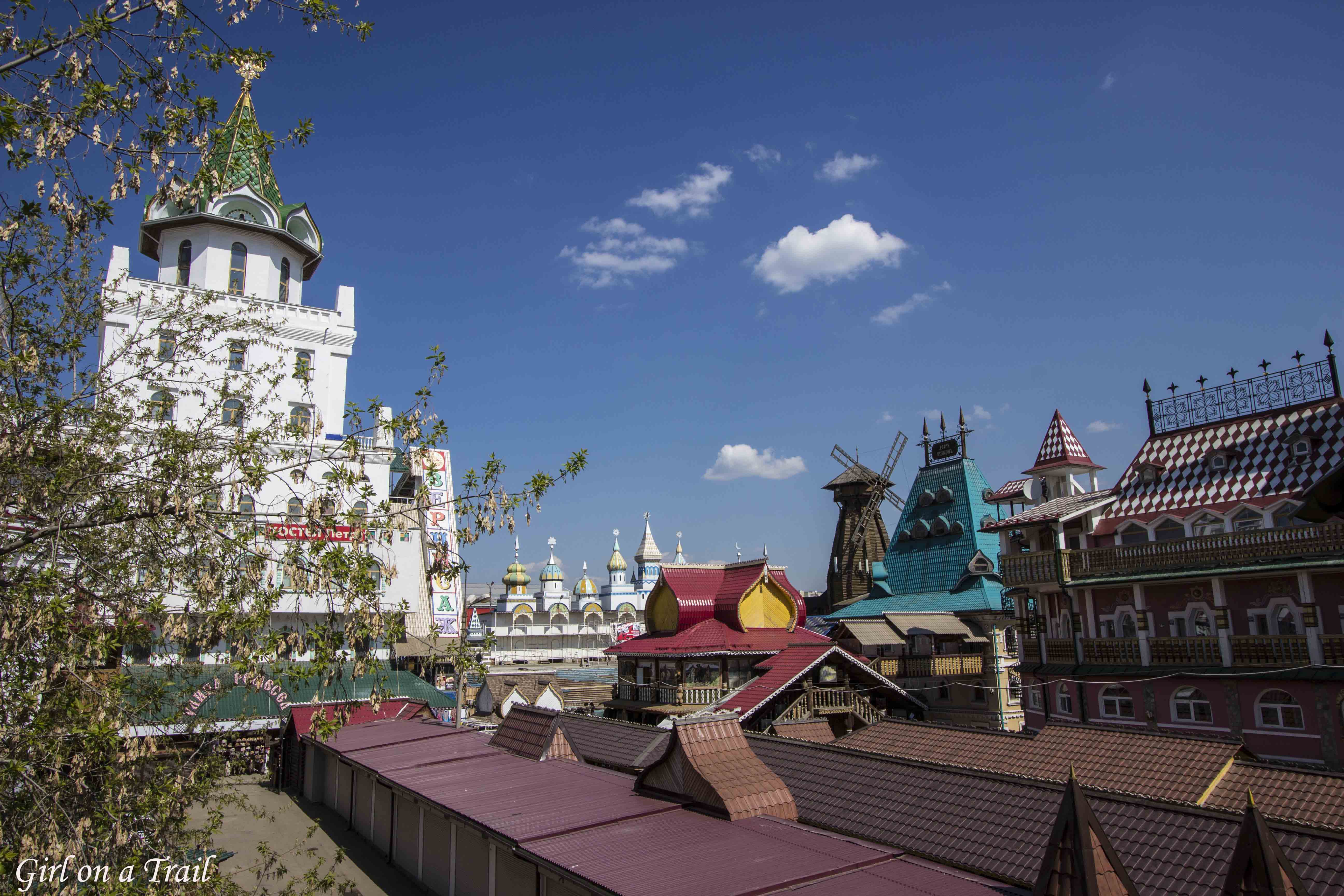 Izmailovsky Market/ Moscow