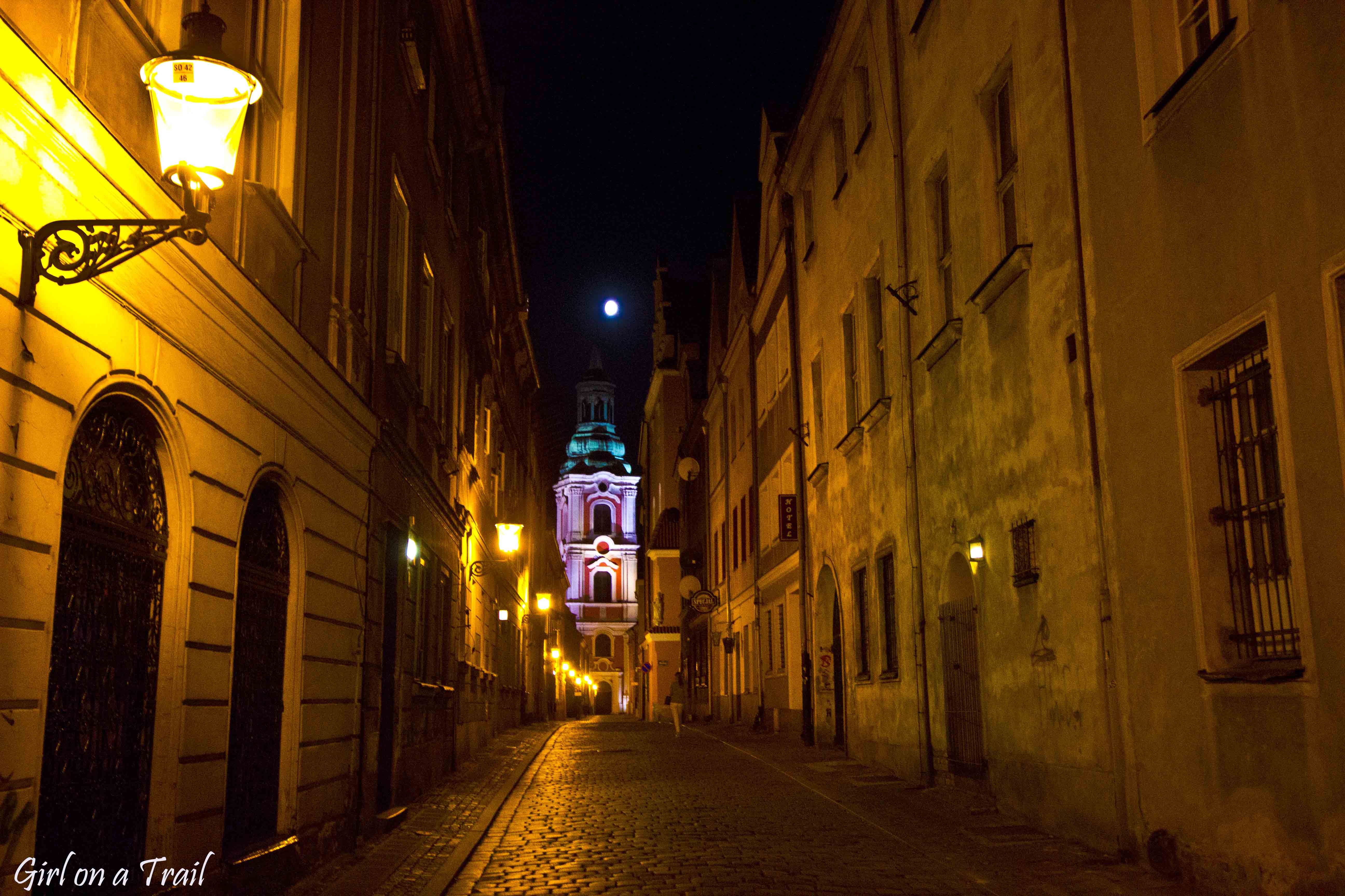 Girl on a Trail – kierunek Poznań