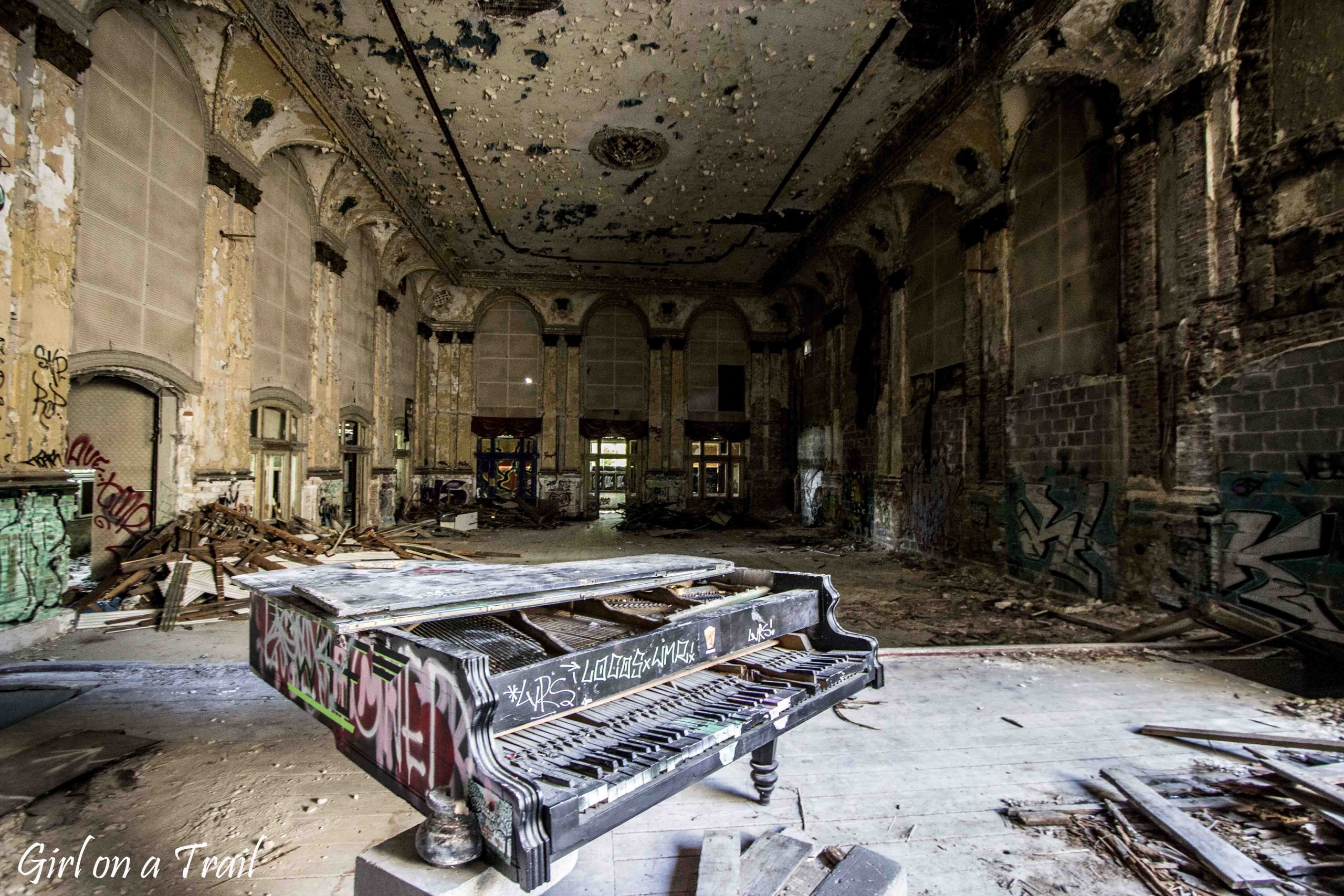 Berlin in ruins – an invitation to after party