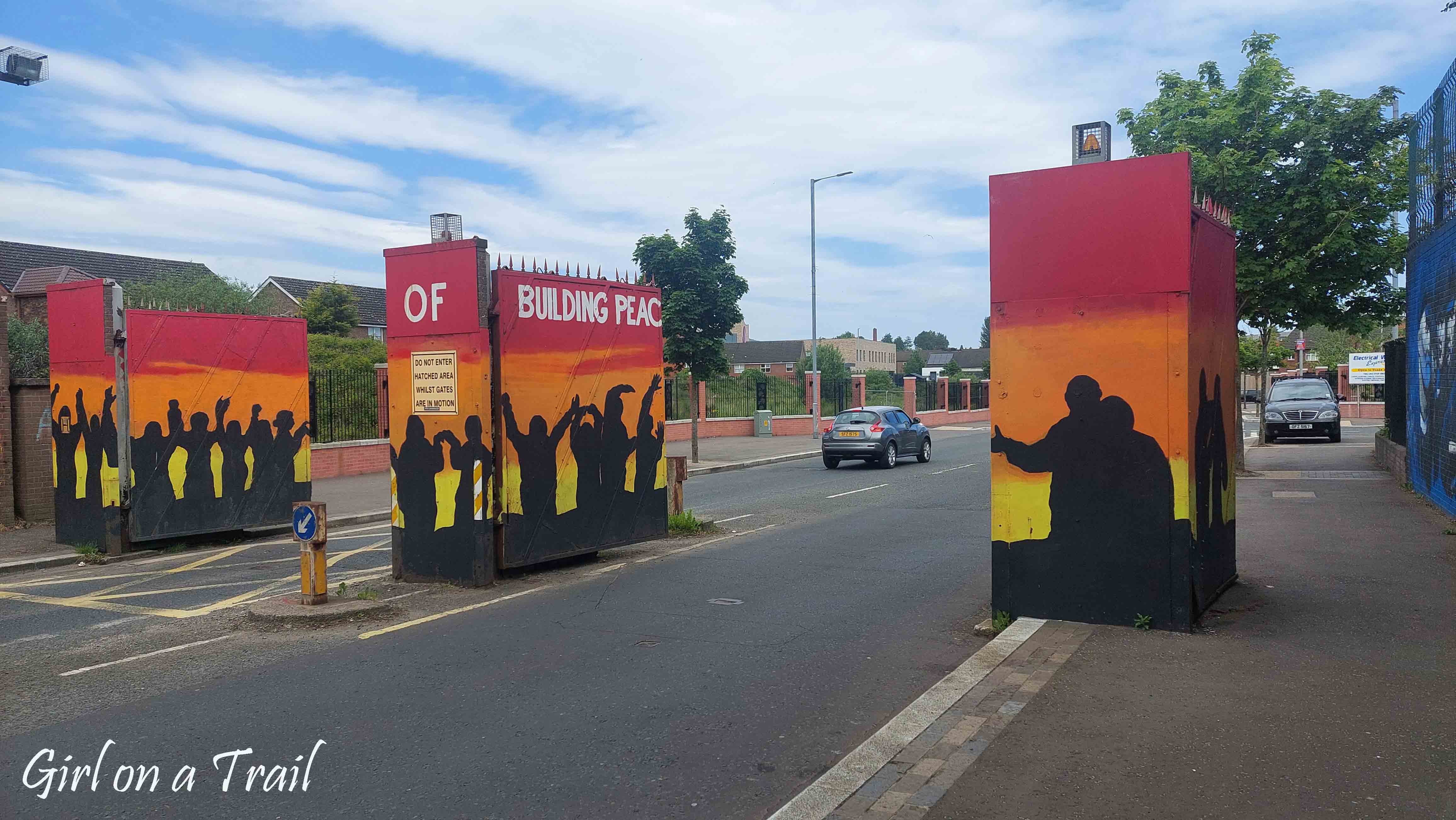 Belfast, Peace Lines