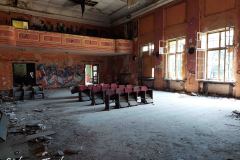 Urbex, kino -  widownia