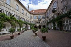 Nowe Miasto nad Metują